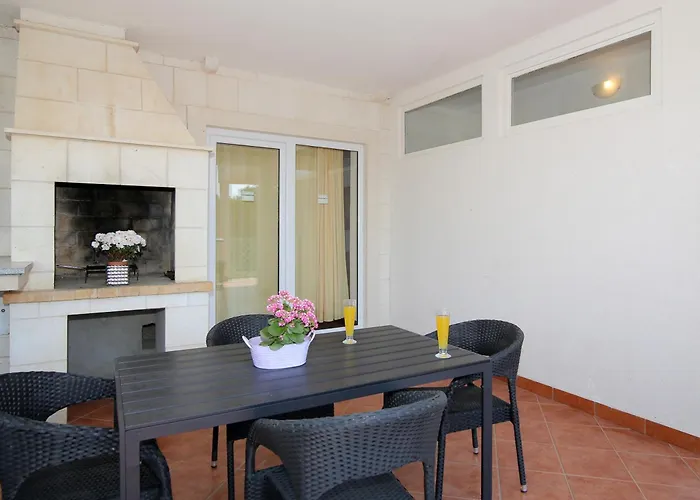 Villa Antea Apartments